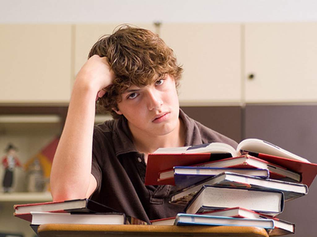 Как мотивировать подростка на учёбу?