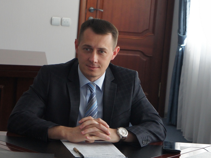 Владимир Ращупкин сложил полномочия главы администрации Азова